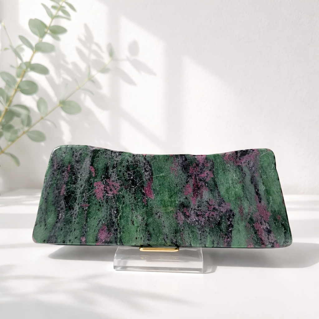 Ruby Zoisite / Anyolite plade